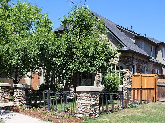 3rd image of 510 Columbine St