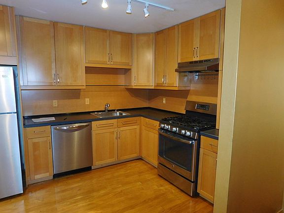 4th image of 24 Austral Ave #A