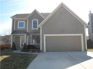 2631 W Surrey St, Olathe, KS 66061