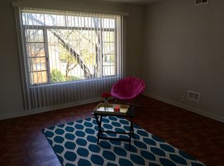 702 Walnut St #2S, Waukegan, IL 60085