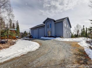 7600 Wildwood Cir, Anchorage, AK 99507