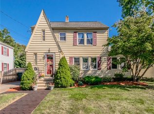 13 Centerfield St, Manchester, CT 06042