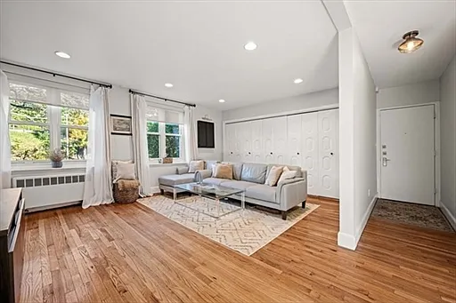 130 Boylston St #2 — Photo 24