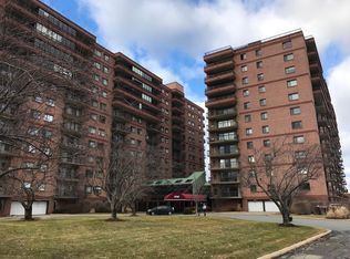 3920 Mystic Valley Pkwy APT 403, Medford, MA 02155