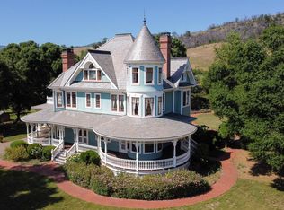 11531 East Rd, Redwood Valley, CA 95470