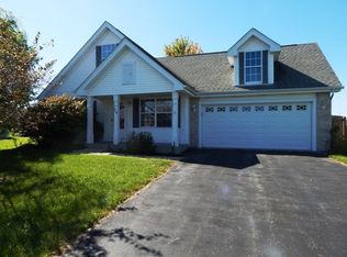 726 N Brookview Dr, Byron, IL 61010