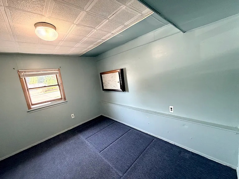 35 Sunburst Dr #1 — Photo 8