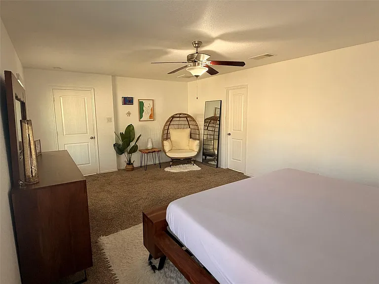 21106 Kirkland Woods Dr — Photo 11