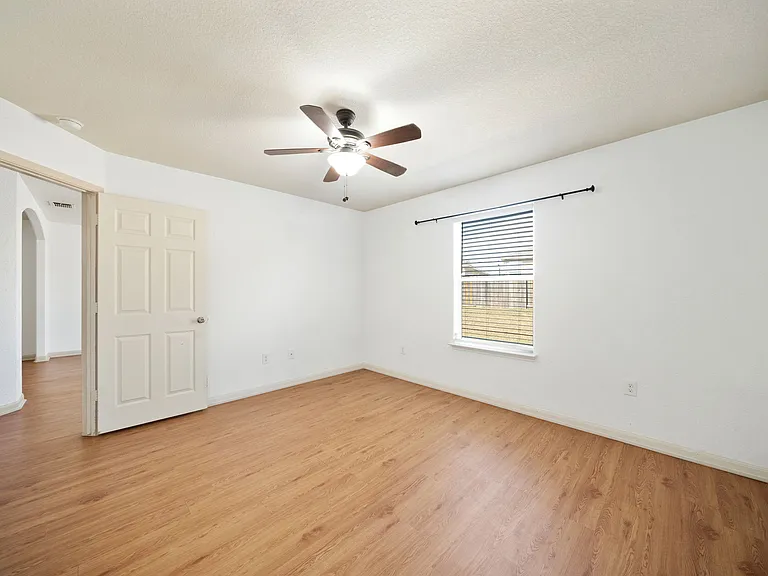 5706 Texas Cyn — Photo 17
