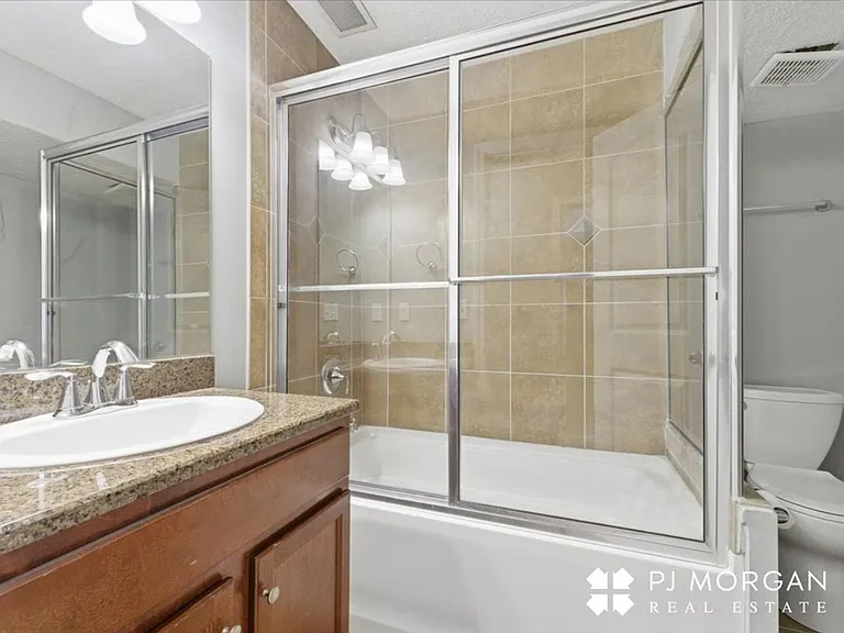 Mill Pointe — Photo 14