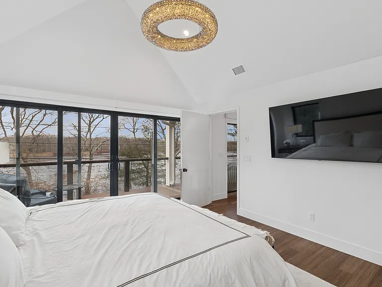 124 Big Fresh Pond Rd — Photo 36