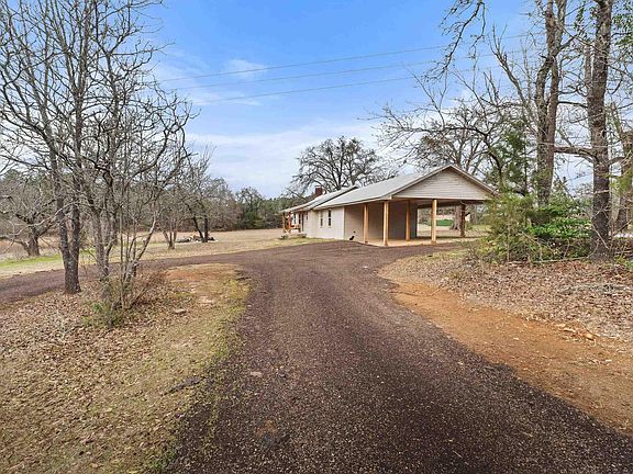 3rd image of 3897 County Road 3110
