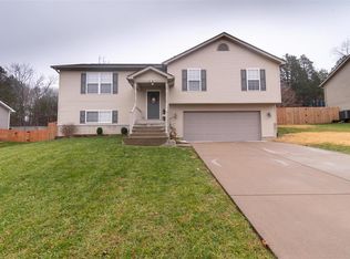 908 Sarah Ln, Union, MO 63084