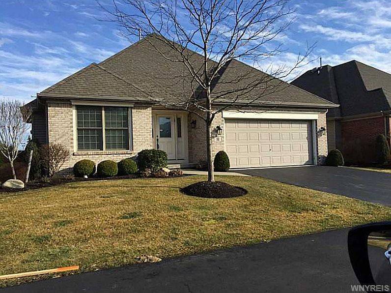 1st image of 84 Lord Byron Ln