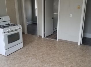 1 School St #2, Johnston, RI 02919