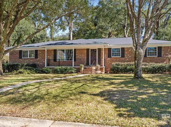 102 Ashley Dr, Fairhope, AL 36532