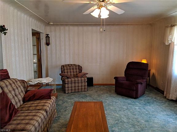 3rd image of 4352 Logan Way