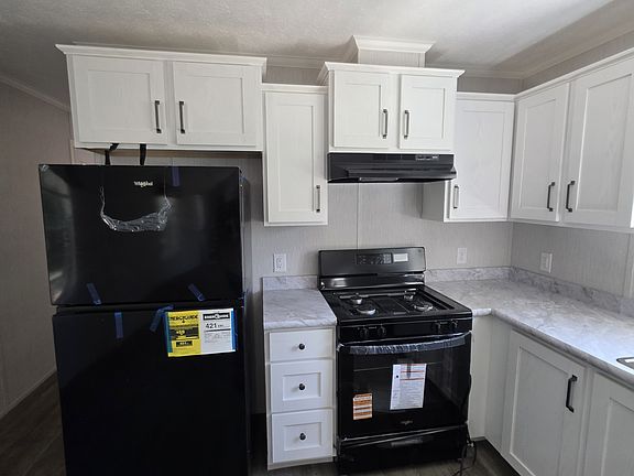 3rd image of 67 Patterson Hill Rd