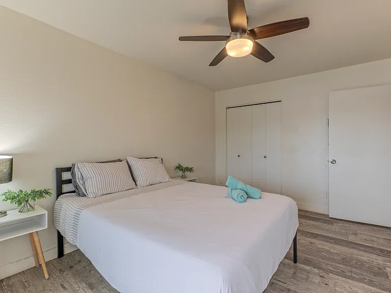 2087 E Lemon St #D — Photo 8