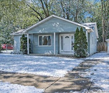 5940 Daniels St, Taylor, MI, 48180