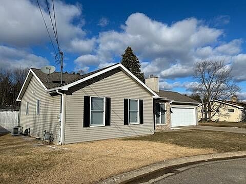 3rd image of 118 De Voll Ct