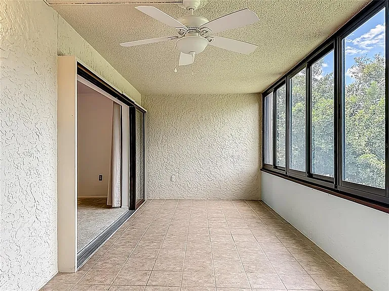 434 Palm Tree Dr #434 — Photo 34