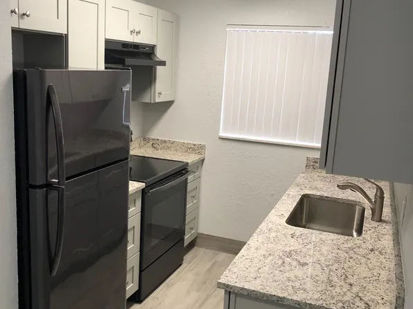 1611 Green Ln APT 4, Lantana, FL 33462