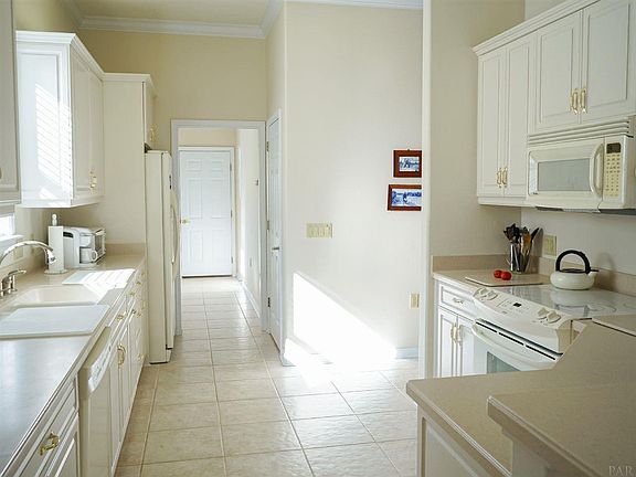 5th image of 1132 Willowood Cir