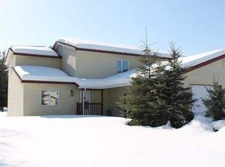 1237 Sutton Loop, Fairbanks, AK 99701