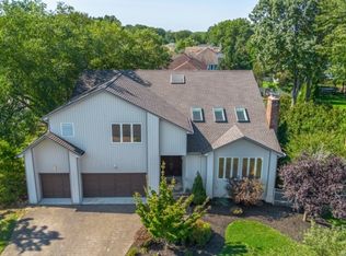 3 Verkade Dr, Wayne, NJ 07470