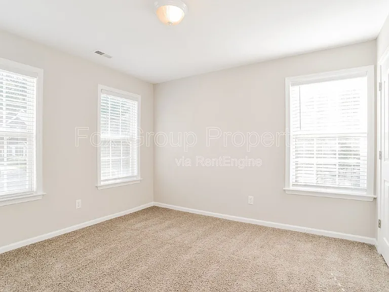 7356 Sedgebrook Dr W — Photo 20
