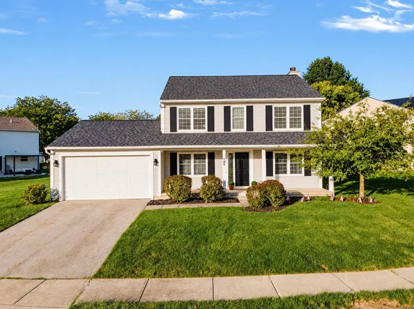 106 Wyckshire Dr, Pataskala, OH 43062