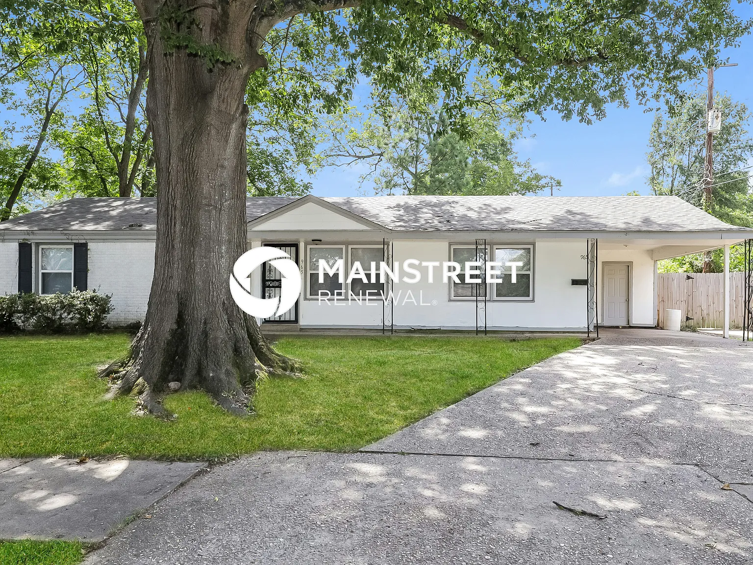 965 Elizabeth Ln — Photo 1