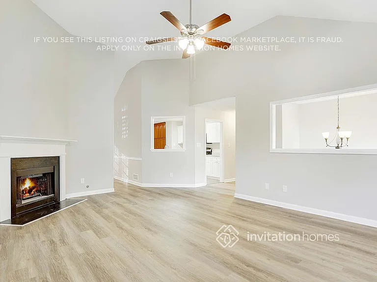 1520 Jade Cove Dr — Photo 5