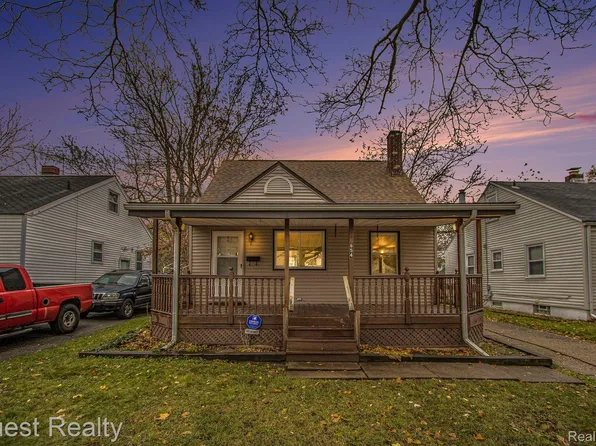 654 E Mansfield Ave, Pontiac, MI 48340