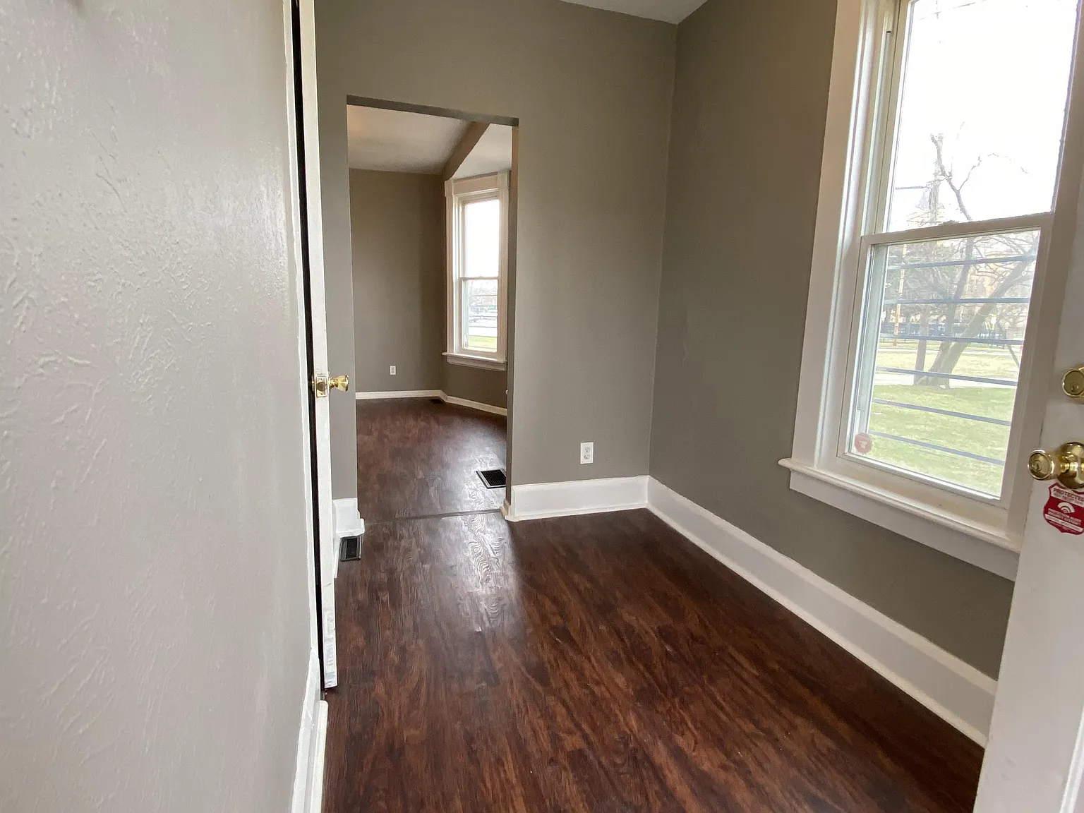 2273 Mayville - 1 — Photo 4