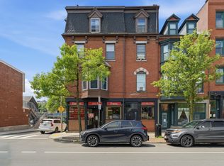 250-252 Main St #3R, Charlestown, MA 02129