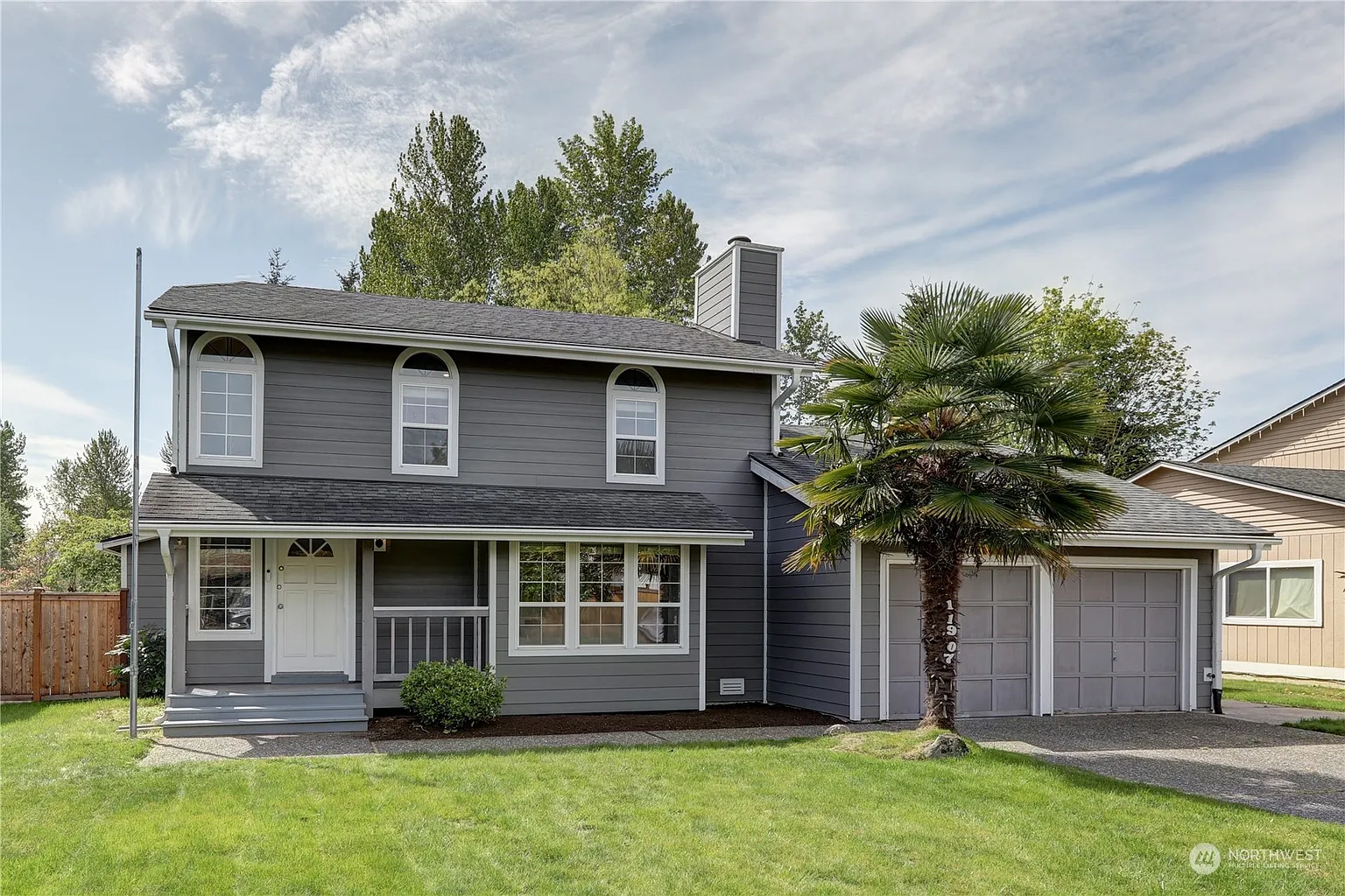 11907 SE 212th Place photo 1