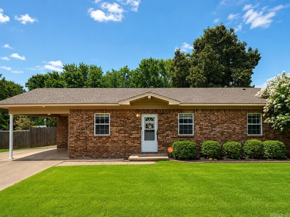 21 Saint John St, Cabot, AR 72023