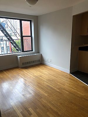 3rd image of 410 W 48th St APT 53