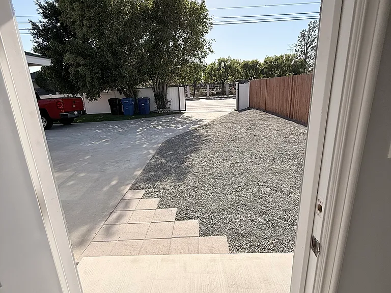 1191 E Laxford Rd #B — Photo 10
