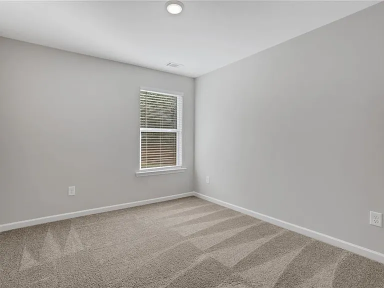 236 Eva Way — Photo 30