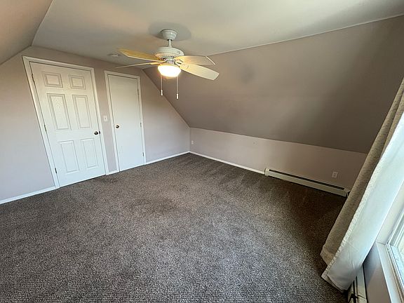 4th image of 427 Raft Ave