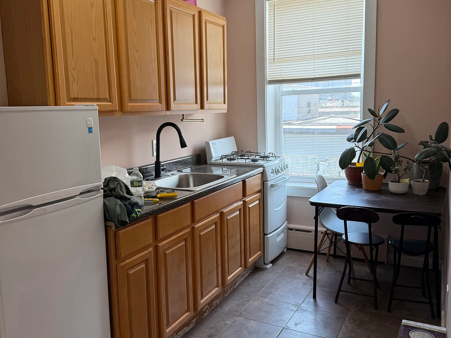 1 bed, 620 sqft, $2,500 — Photo 1