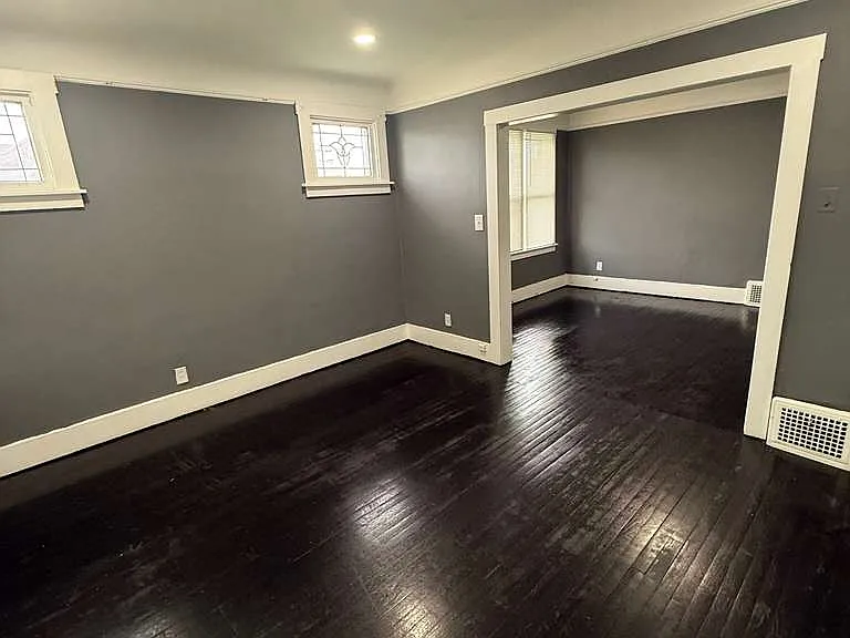 2676 Sturtevant St #3-1 — Photo 10