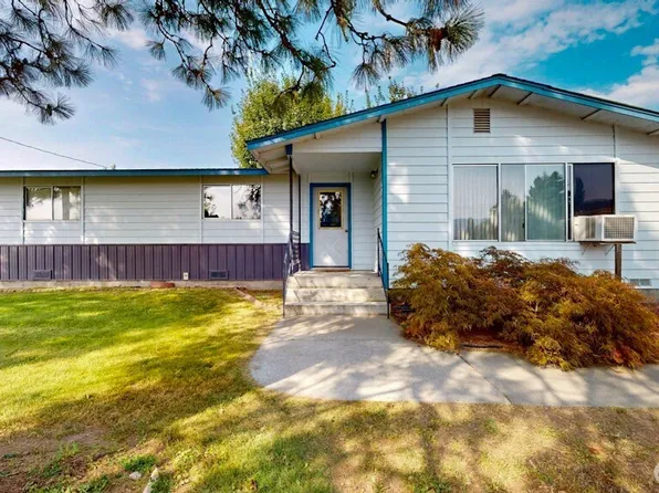 193 Robinson Canyon Road, Omak, WA 98841