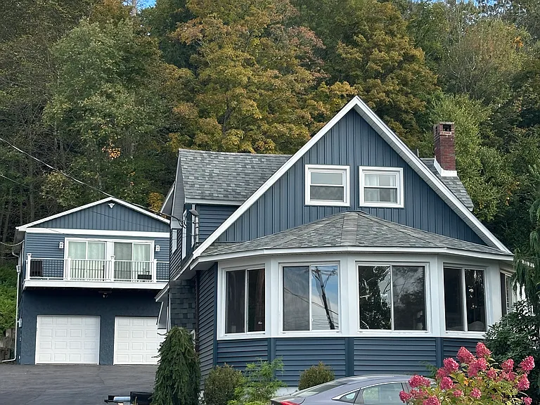 2255 Lakeside Dr #2 — Photo 4