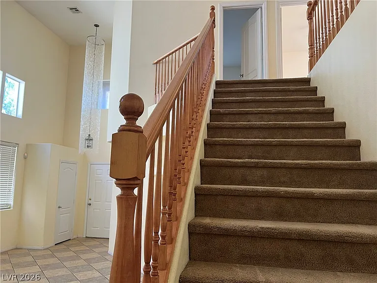 3900 Irvin Ave — Photo 13