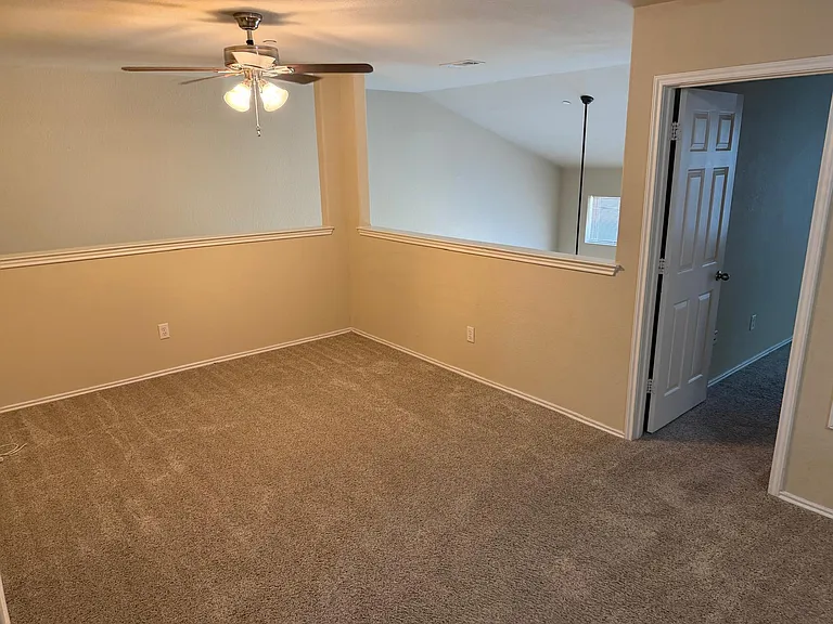 1139 Landon Ln — Photo 36