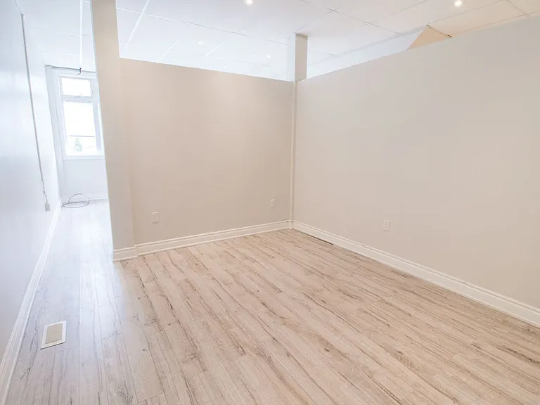 595 King St #3 — Photo 10